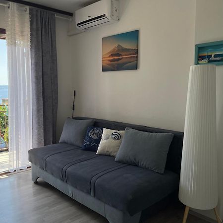 Apartman Hrusta Crikvenica Eksteriør billede